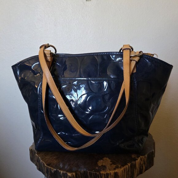 Coach Leah Embossed Patent Leather Tote Bag Navy Blue Tan Trim Turnlock Shoulder - Picture 7 of 16